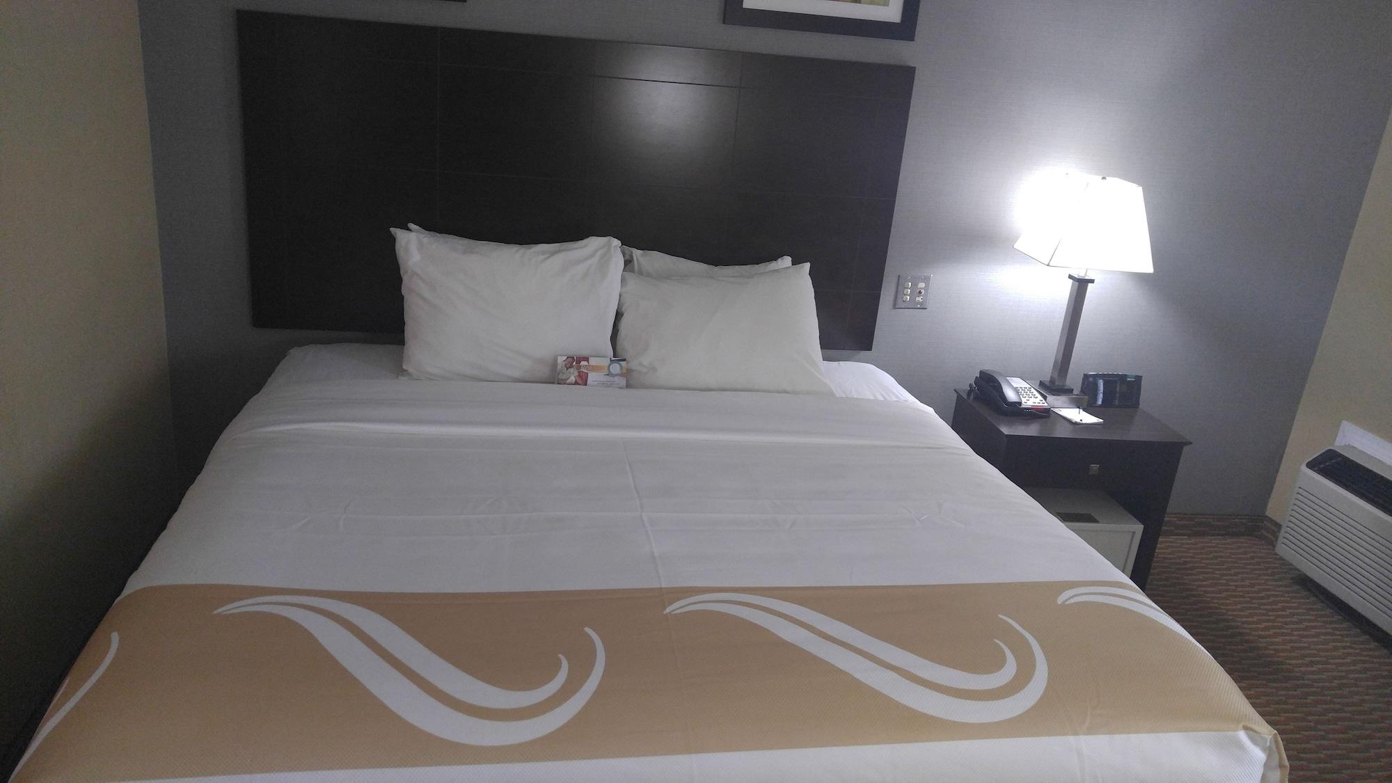Quality Inn Westfield - Springfield Eksteriør bilde